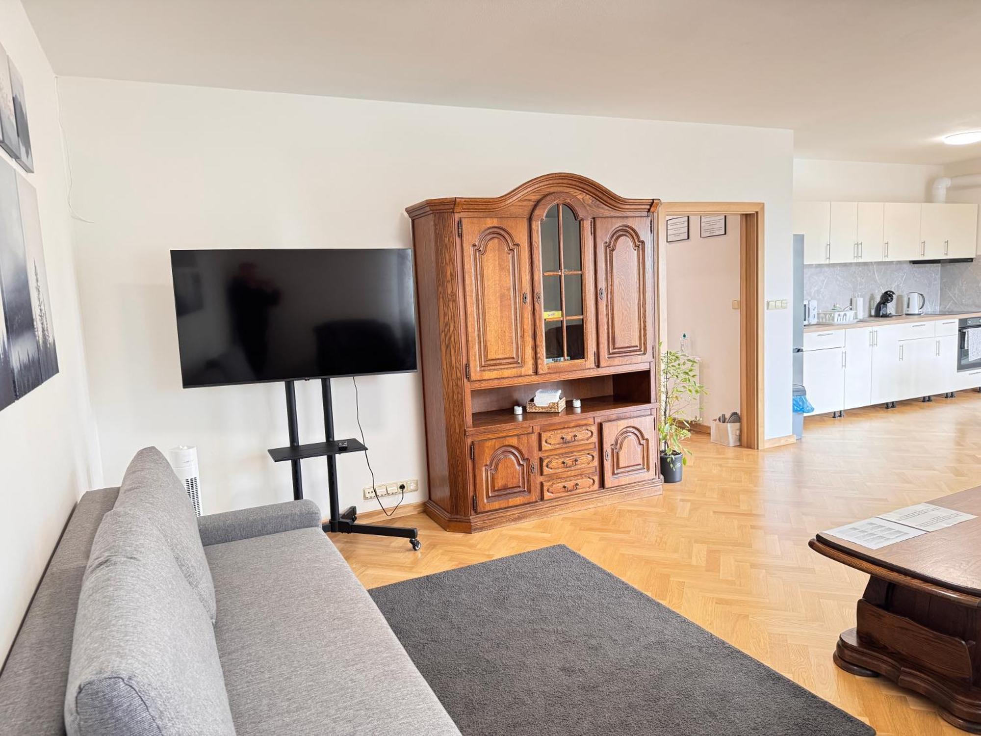 Familyvilla, New 4 Luxury Big Apartments, Parking Prag Exterior foto