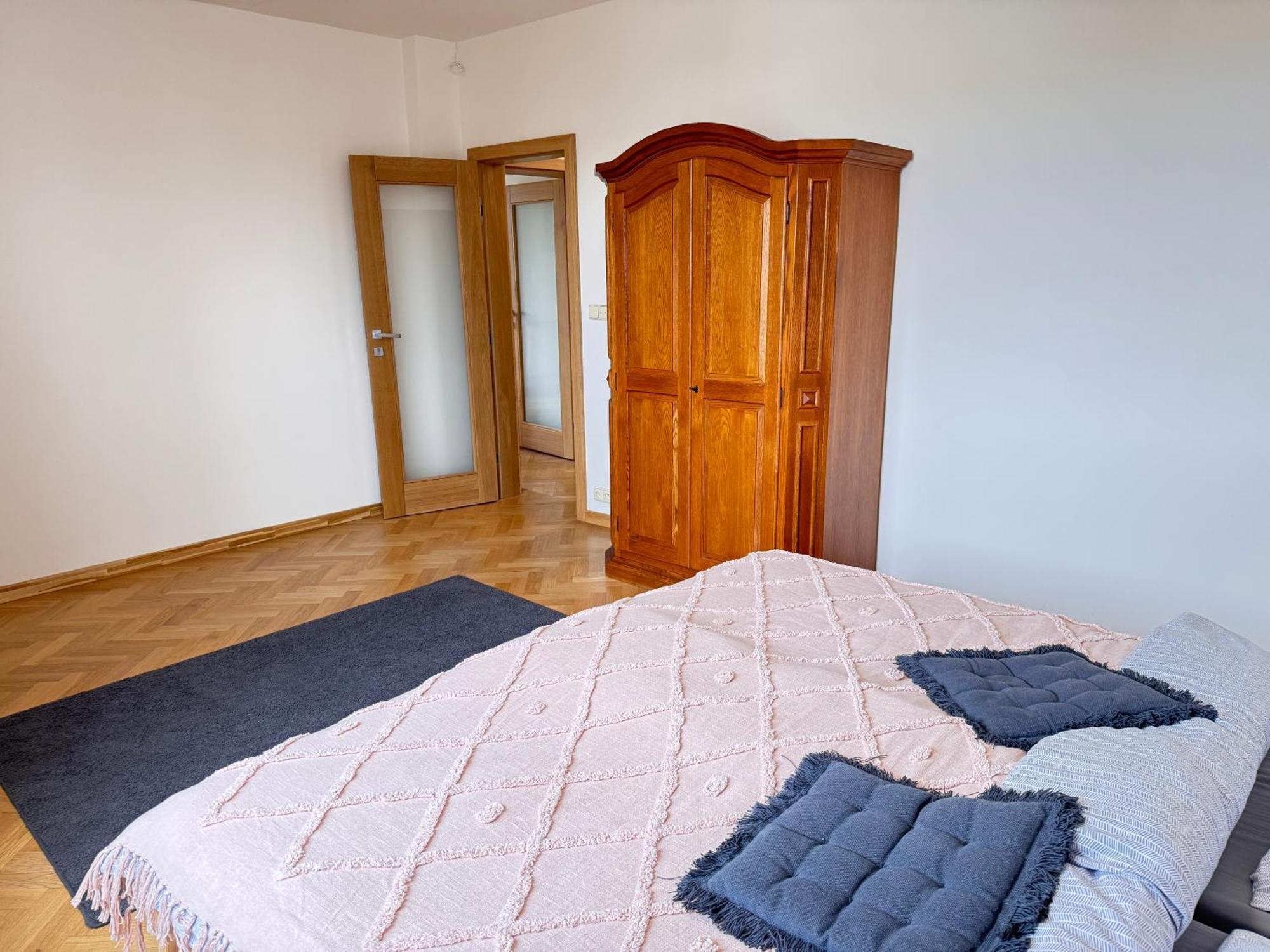 Familyvilla, New 4 Luxury Big Apartments, Parking Prag Exterior foto