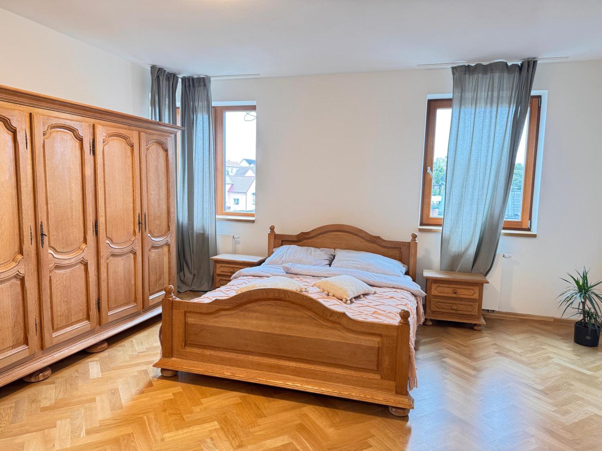Familyvilla, New 4 Luxury Big Apartments, Parking Prag Exterior foto