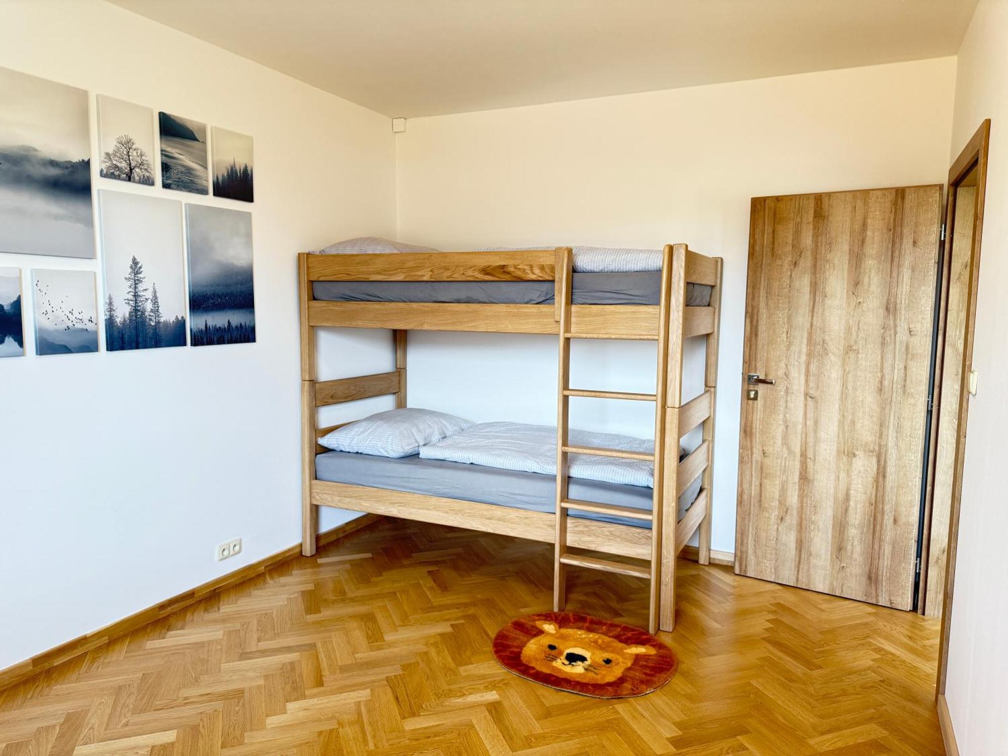 Familyvilla, New 4 Luxury Big Apartments, Parking Prag Exterior foto